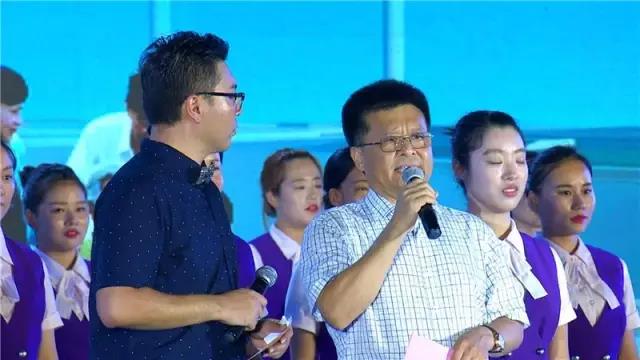 诚城社区党委书记邓志军向全市群众发起孝老敬亲倡议05